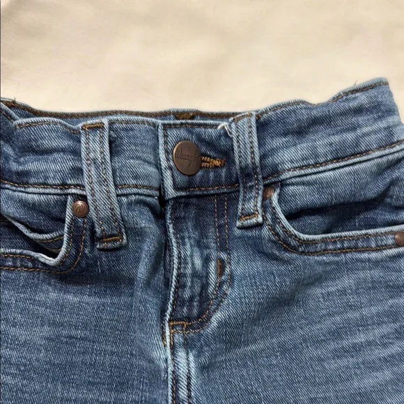 Wrangler Blue Jeans Classic Straight-Leg Fit - Picture 5 of 5